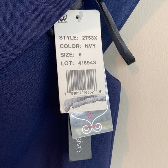 Aqua Navy Crepe Off the Shoulder Dress Special Occasion Navy Blue 6 - Picture 5 of 12